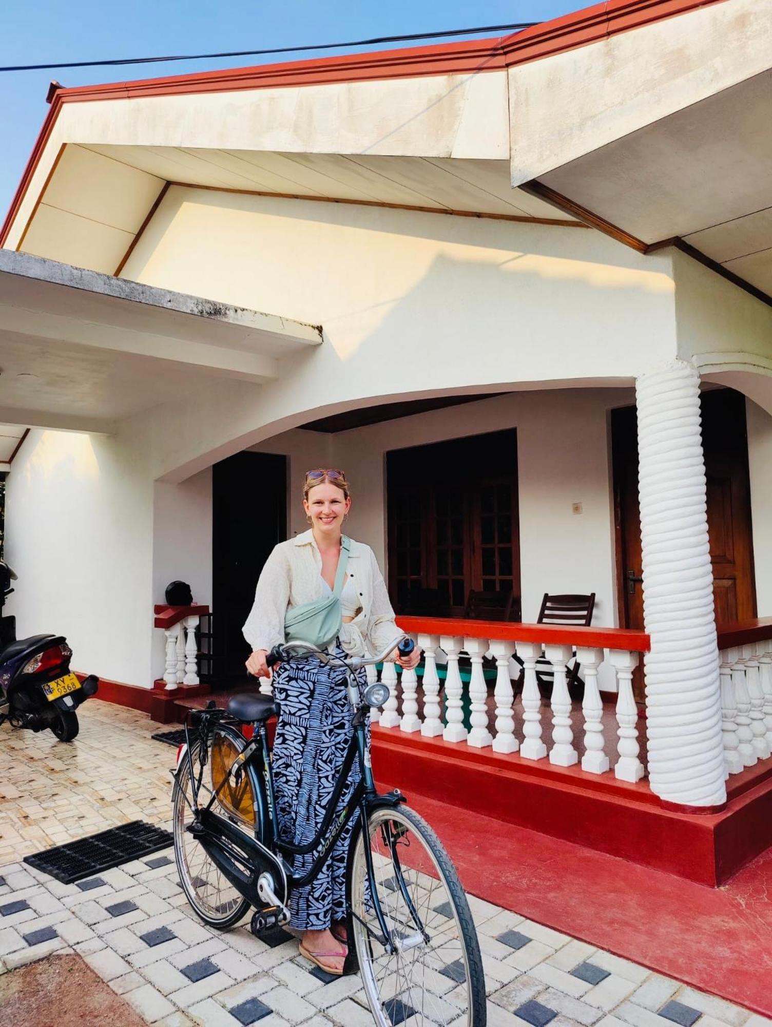 Ceylon Glory Hostel Negombo Esterno foto