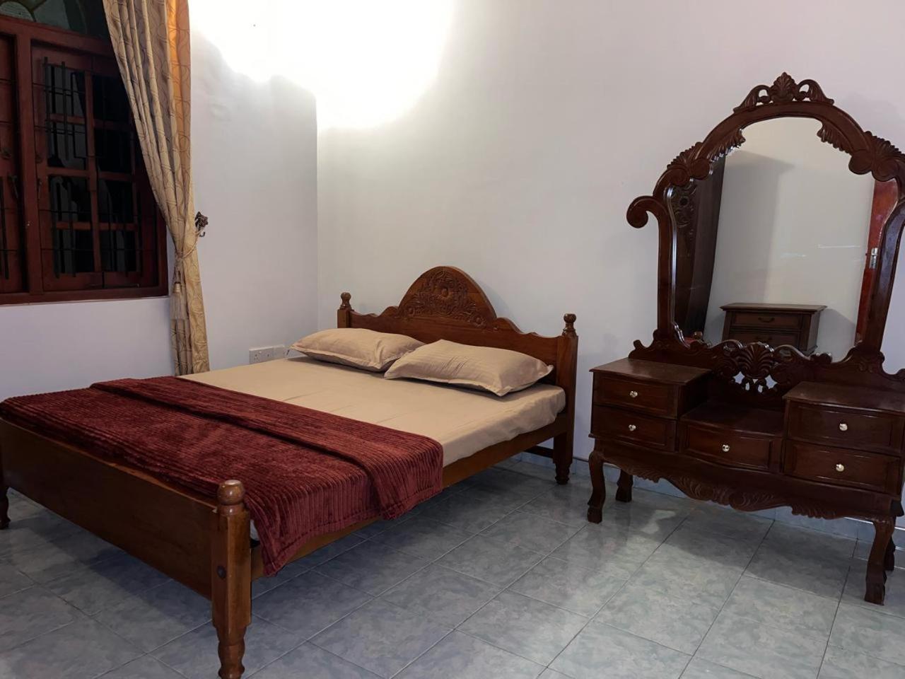 Ceylon Glory Hostel Negombo Esterno foto